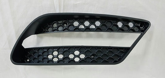 MERCEDES-BENZ C-CLASS 2007-2014 SALOON Front Bumper Grille With DRL Hole (AMG/AMG Line) Right Hand