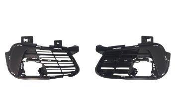 PEUGEOT 308 II 2013- HATCHBACK Front Bumper Grille Set (LH + RH) With Holes