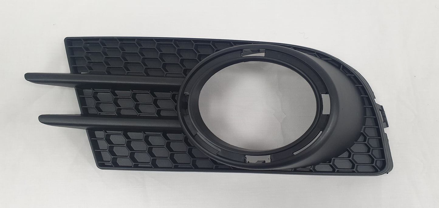 VW TIGUAN 2007-2016 MPV Front Bumper Grille With Hole With Moulding Holes (Sport) 18 Degrees Right Hand